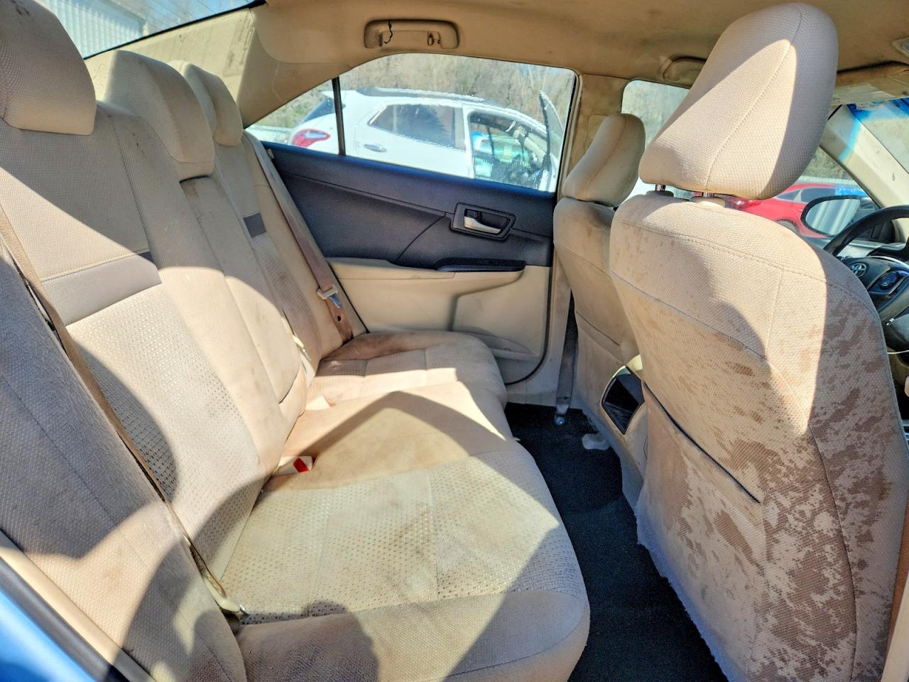 2013 TOYOTA CAMRY LE photo 19