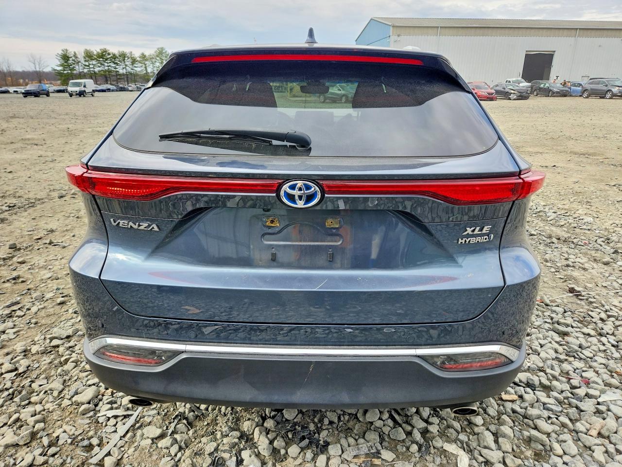 2022 TOYOTA VENZA XLE photo 11