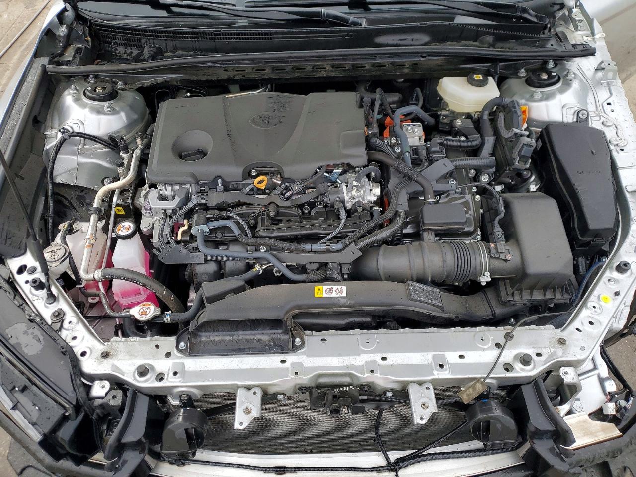 2025 TOYOTA CAMRY LE photo 21