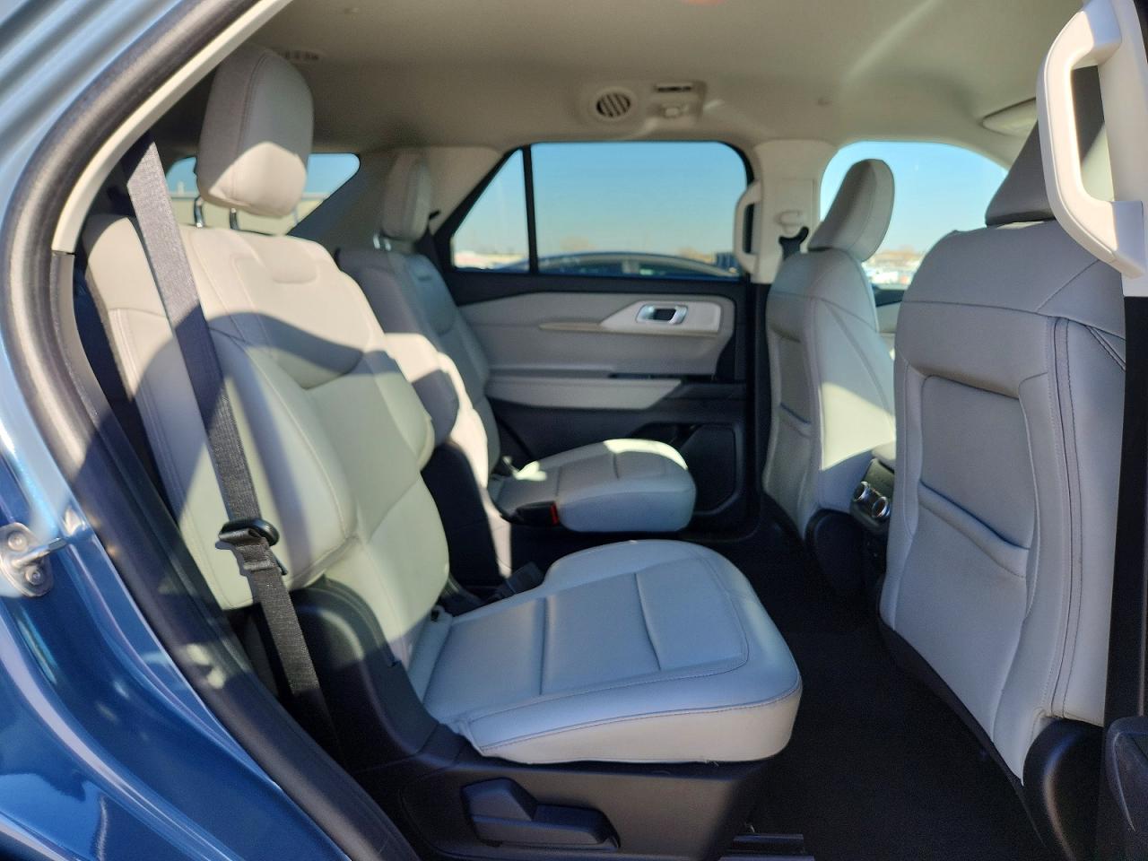 2025 FORD EXPLORER ACTIVE photo 21
