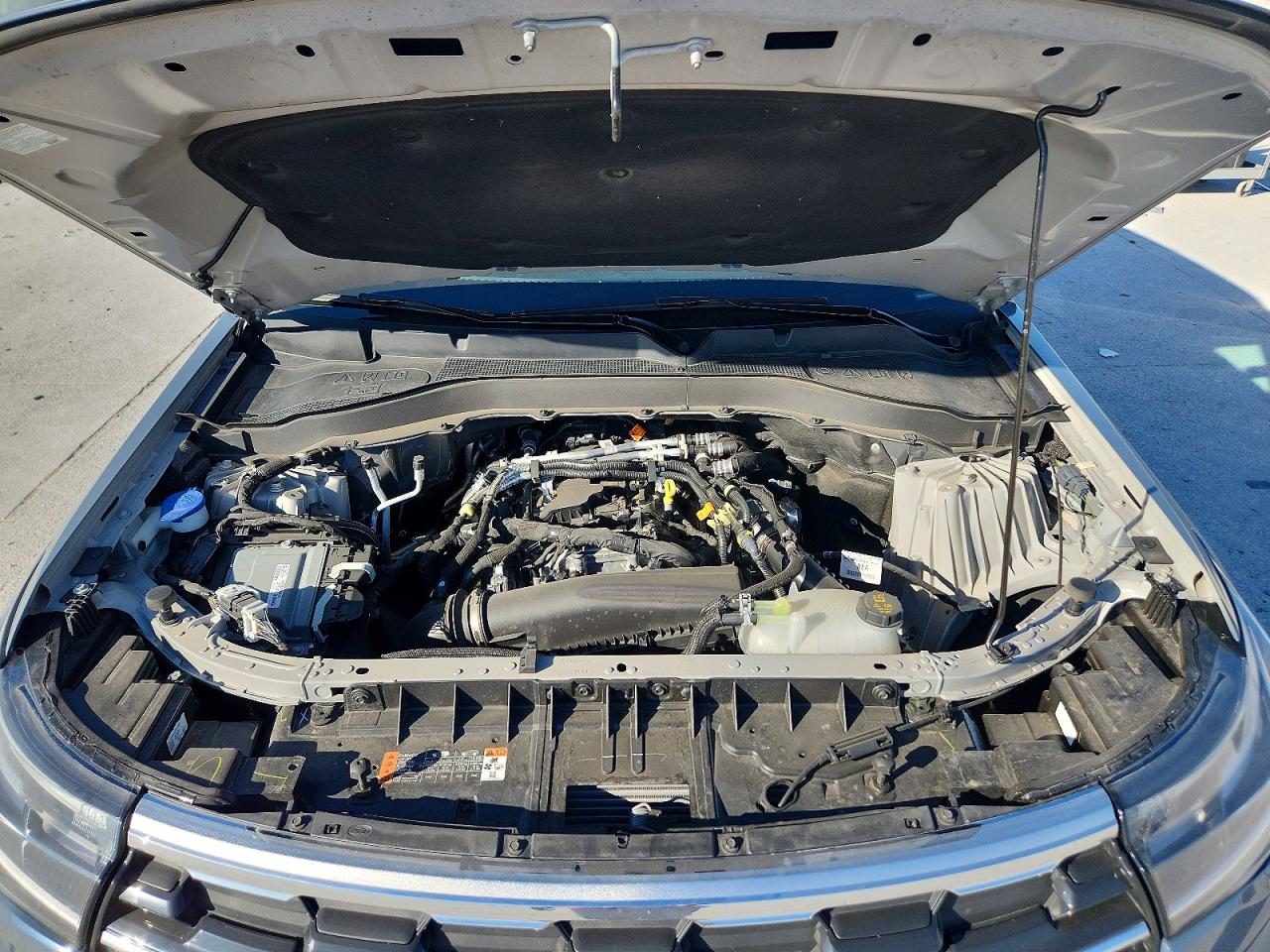 2025 FORD EXPLORER ACTIVE photo 23