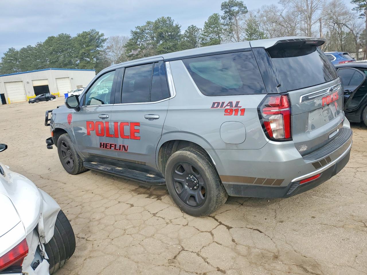 2023 CHEVROLET TAHOE C1500 photo 3
