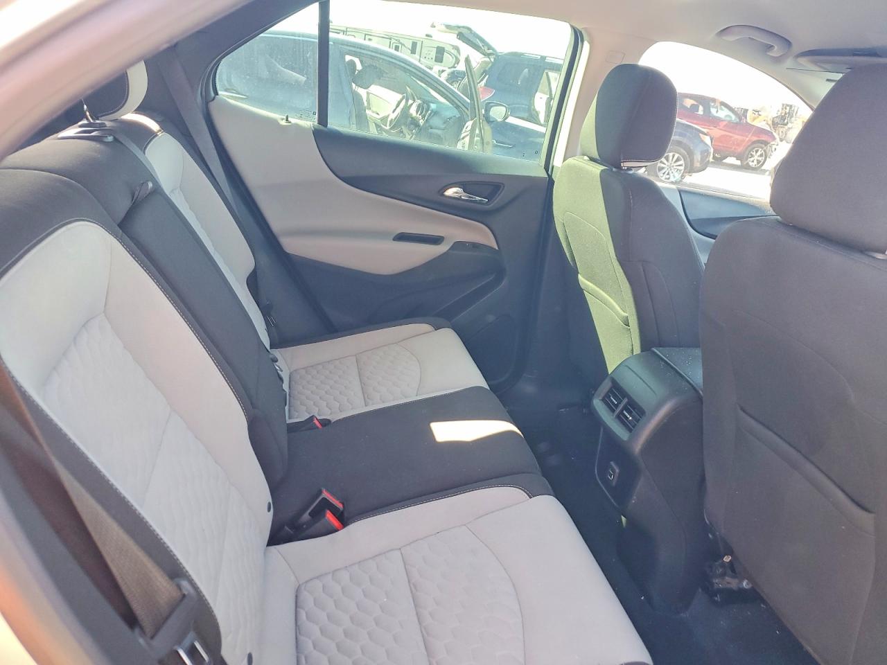 2019 CHEVROLET EQUINOX LS photo 31
