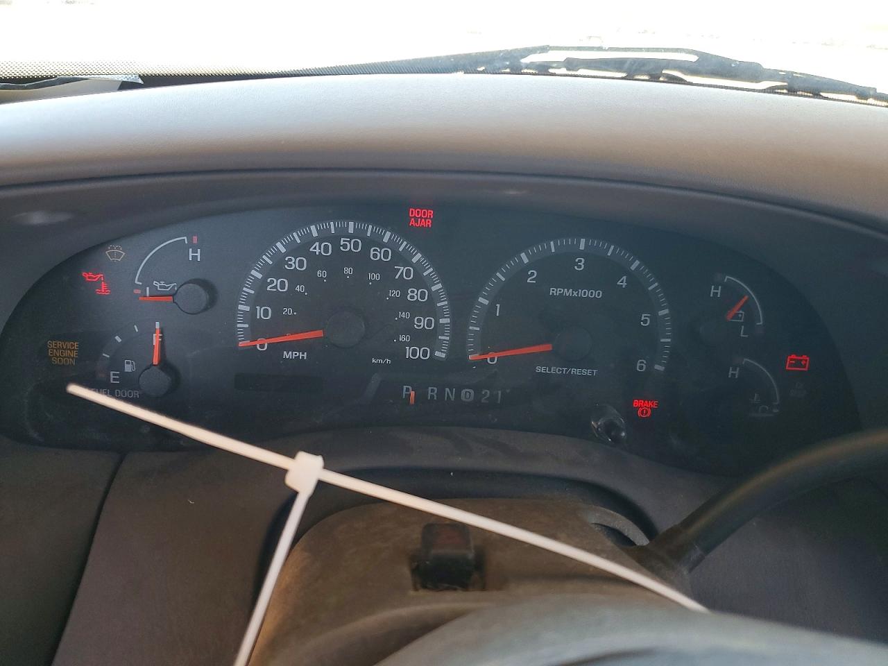 2001 FORD EXPEDITION XLT photo 9