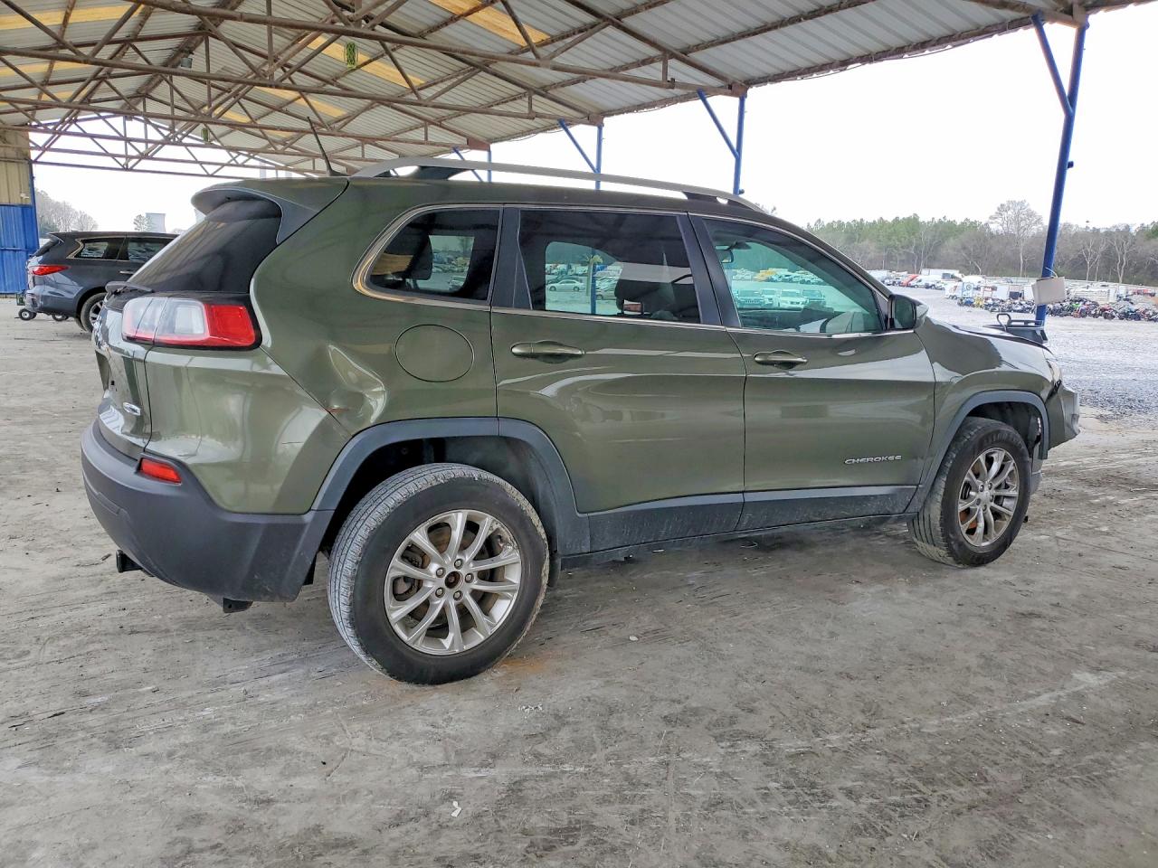 2019 JEEP CHEROKEE LATITUDE photo 7