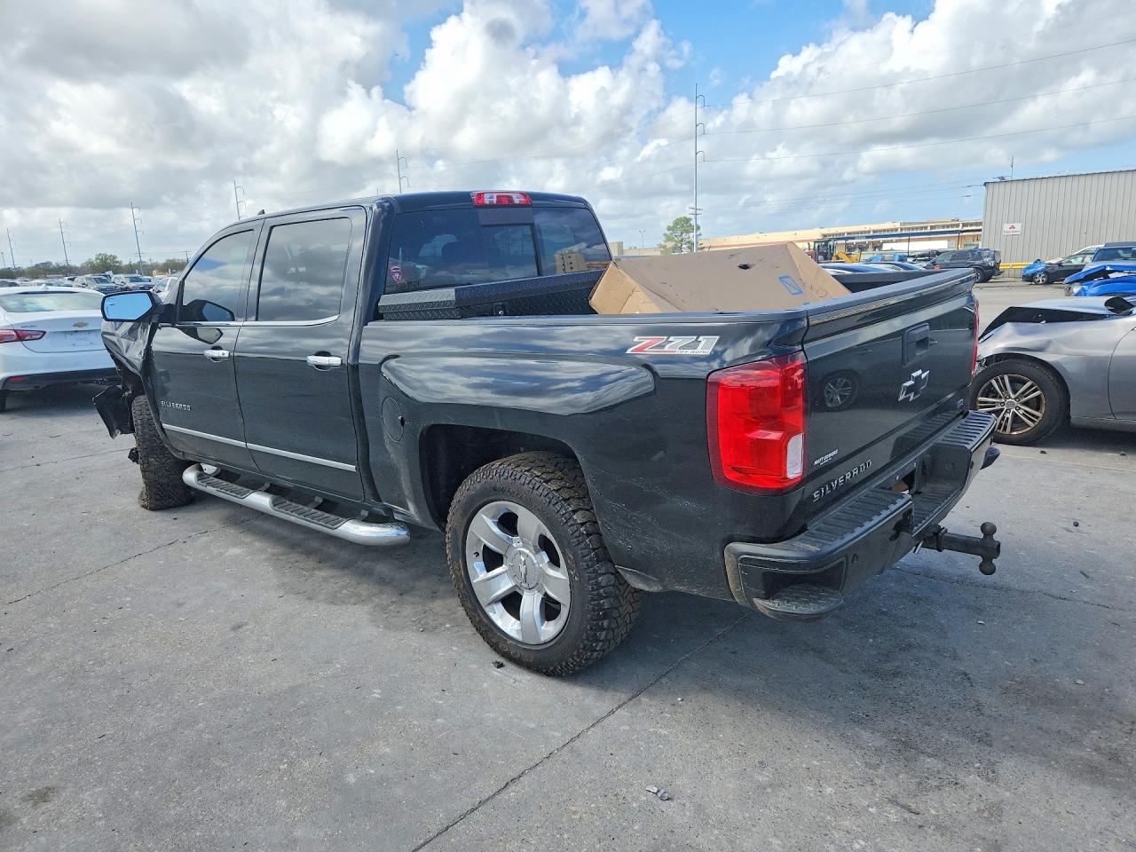 2016 CHEVROLET SILVERADO K1500 LTZ photo 3