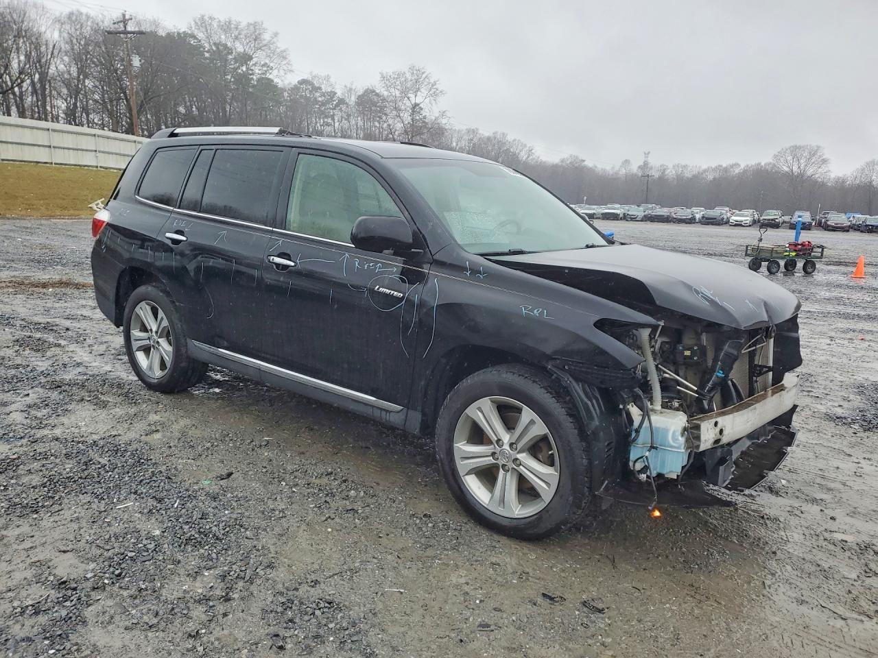 2013 TOYOTA HIGHLANDER LIMITED photo 10