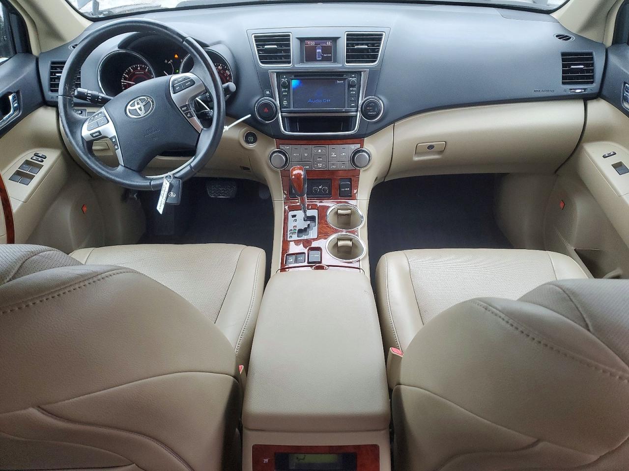 2013 TOYOTA HIGHLANDER LIMITED photo 22