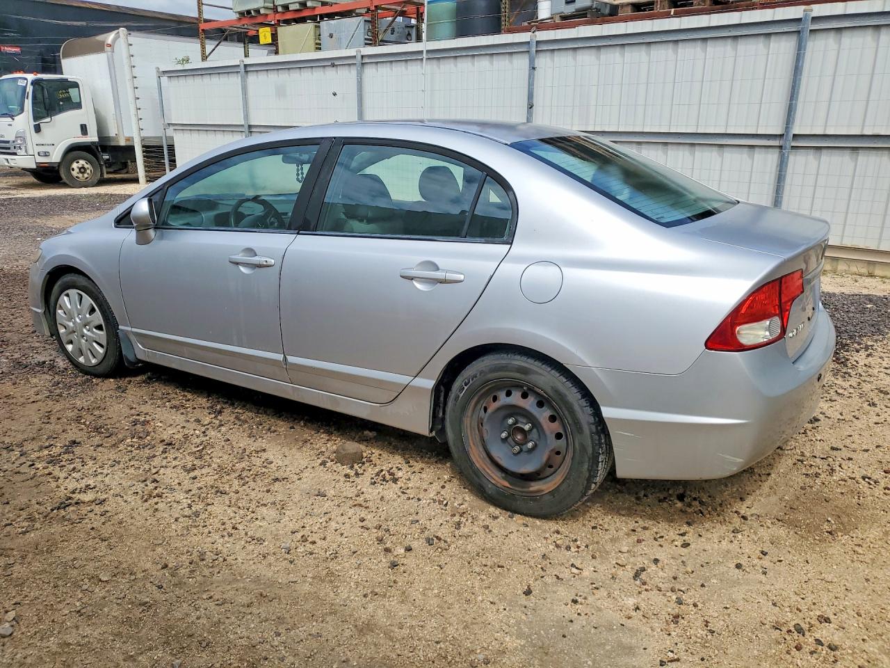 2010 HONDA CIVIC LX photo 4