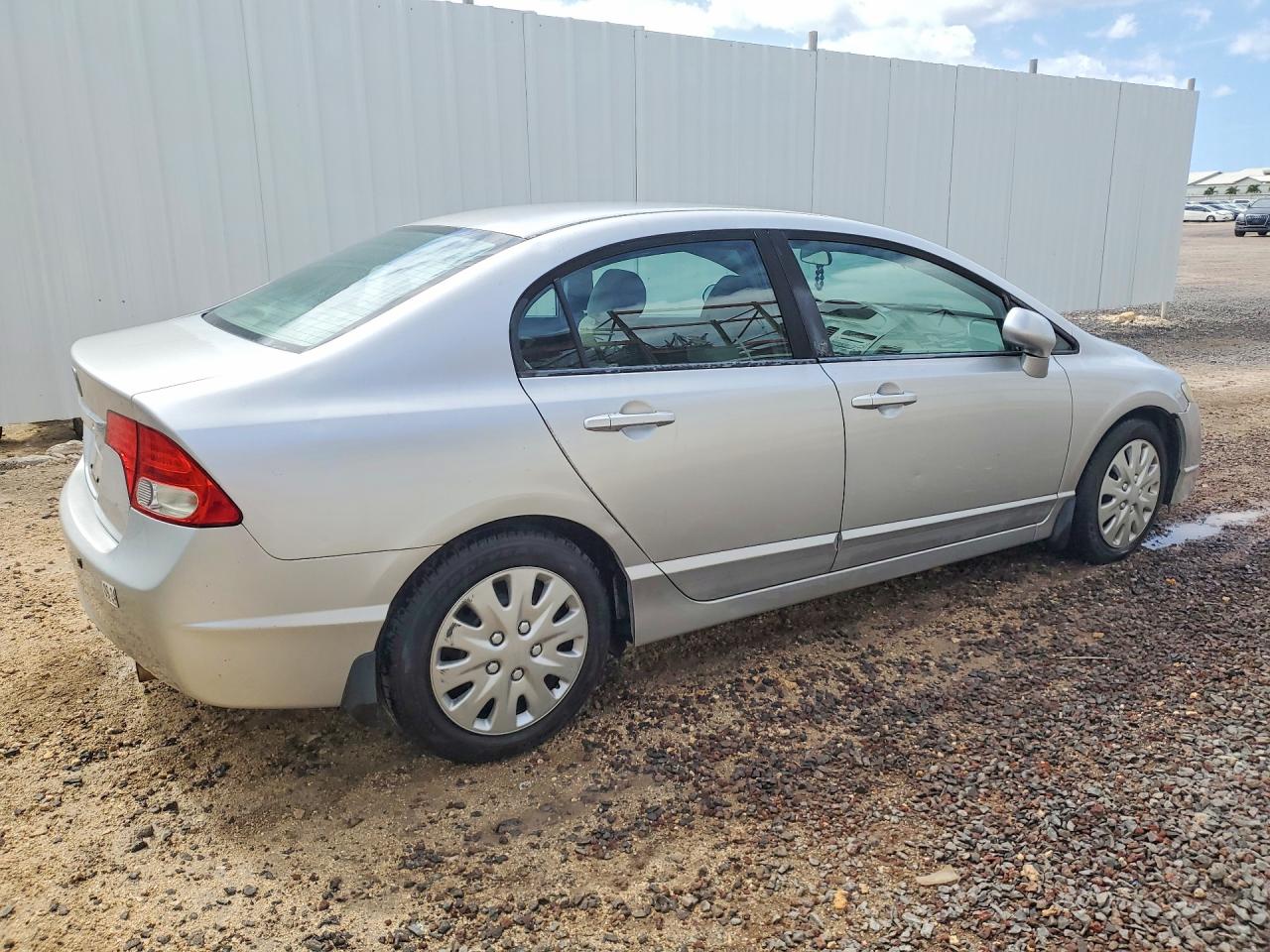 2010 HONDA CIVIC LX photo 7