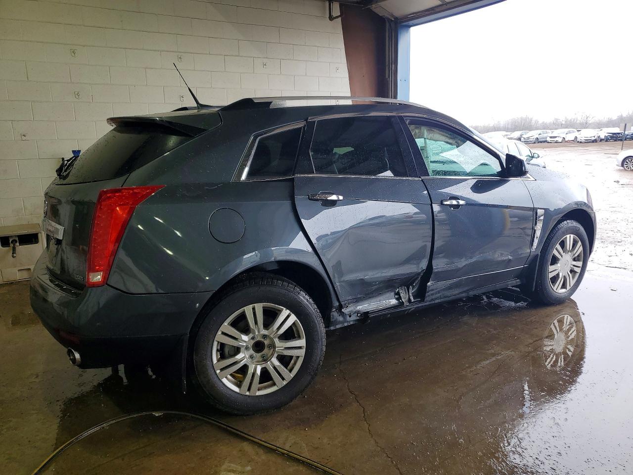 2012 CADILLAC SRX LUXURY COLLECTION photo 3