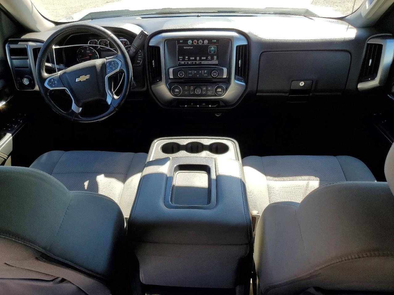 2016 CHEVROLET SILVERADO C1500 LT photo 8