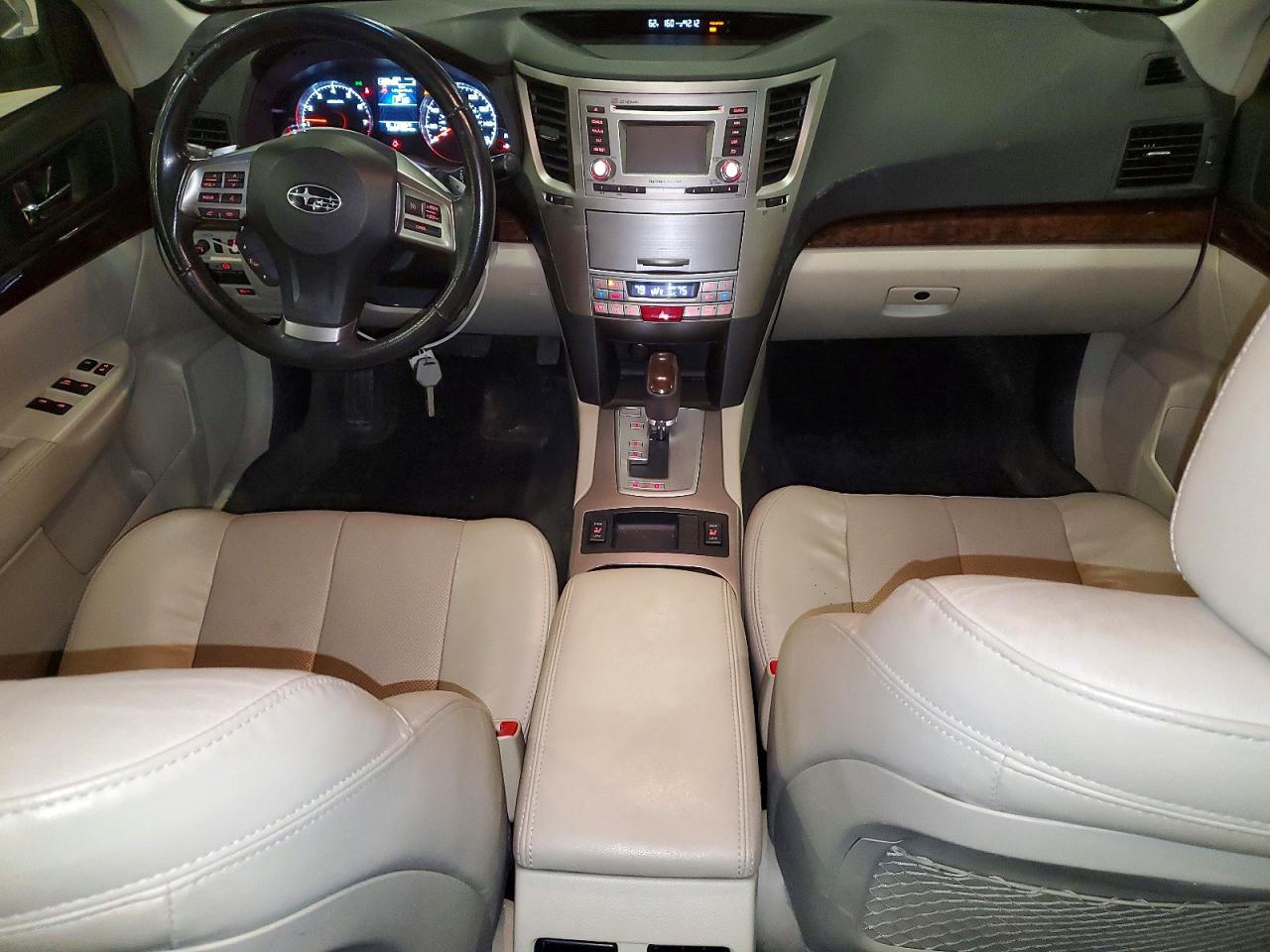 2013 SUBARU LEGACY 3.6R LIMITED photo 8