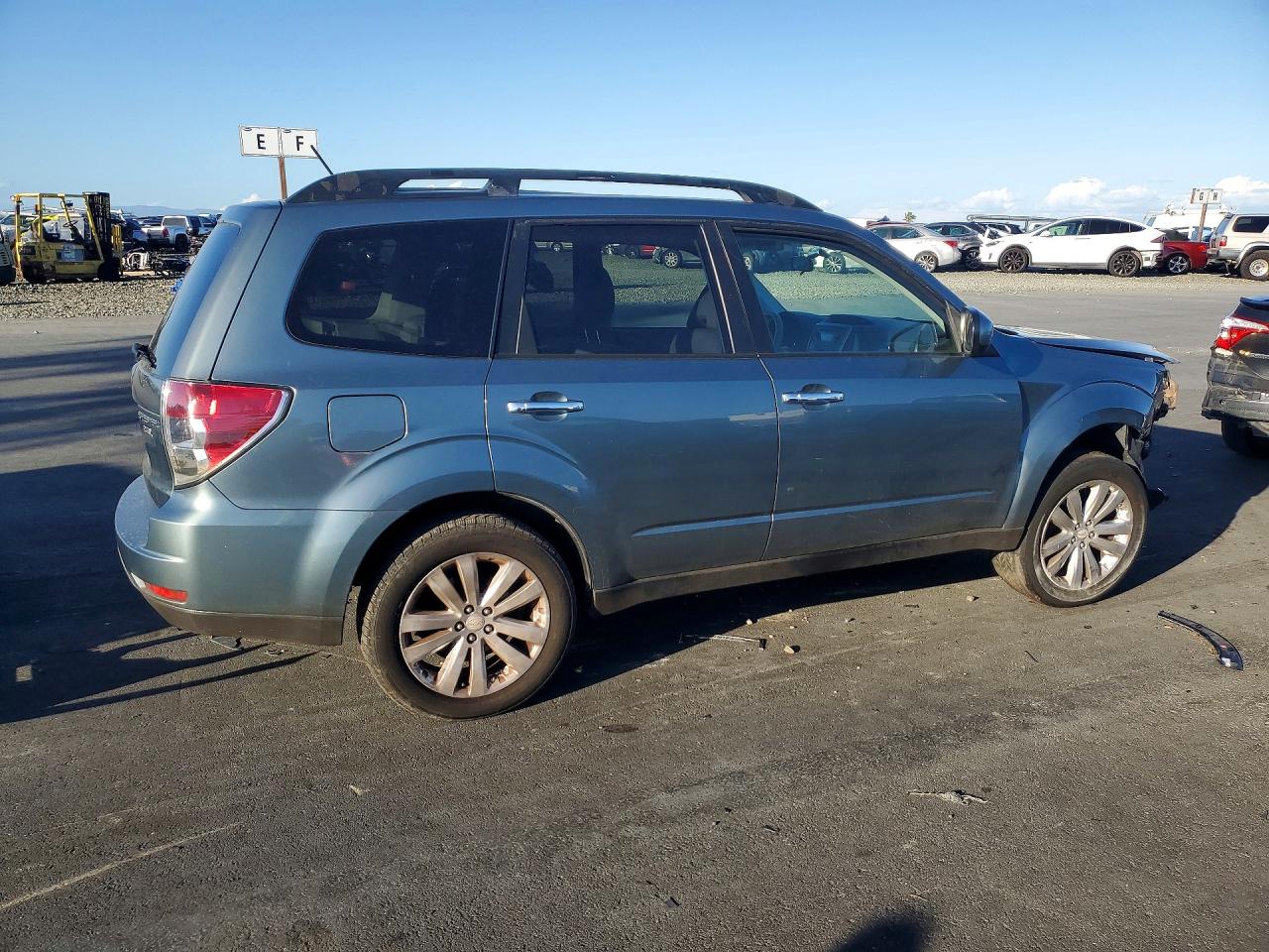 2013 SUBARU FORESTER 2.5X PREMIUM photo 3