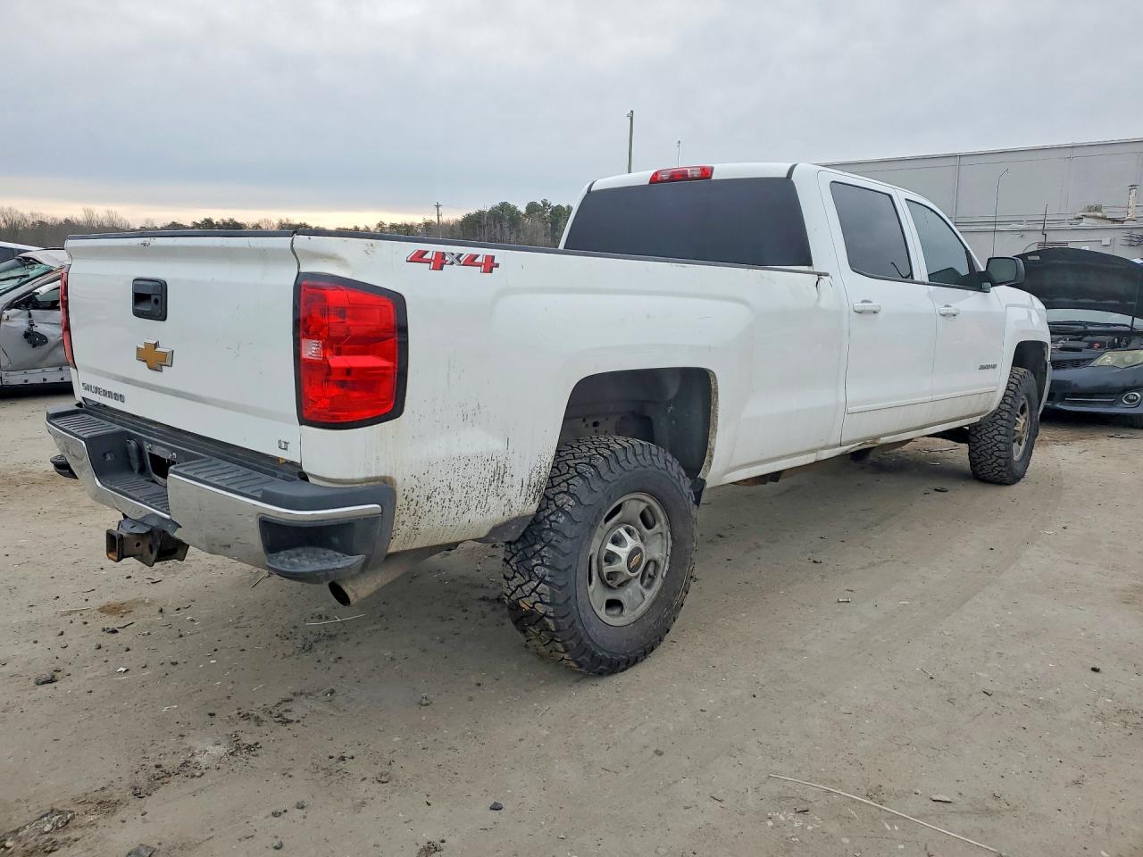 2019 CHEVROLET SILVERADO K2500 HEAVY DUTY LT photo 3