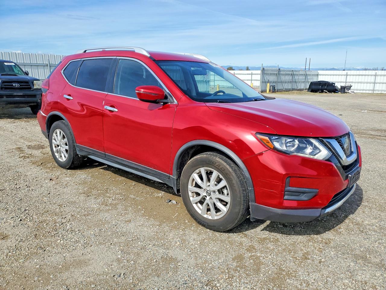 2017 NISSAN ROGUE SV photo 10