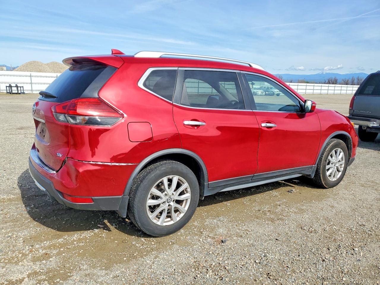 2017 NISSAN ROGUE SV photo 7