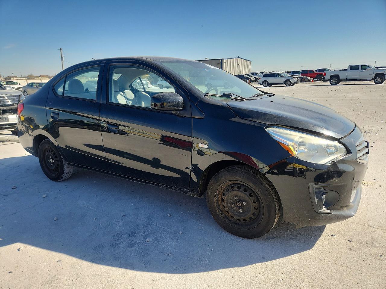 2017 MITSUBISHI MIRAGE photo 7