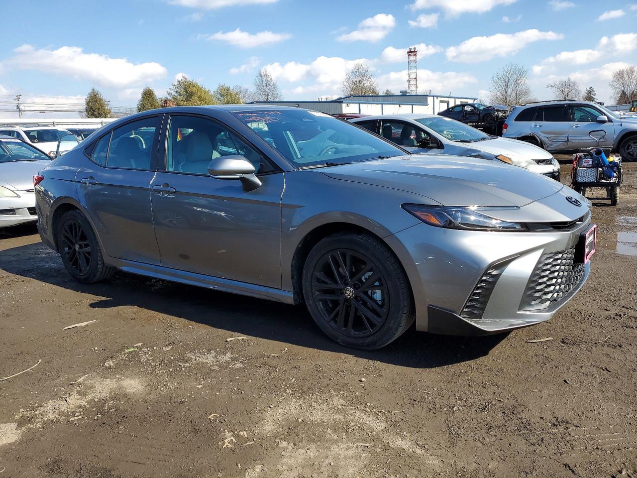 2026 TOYOTA CAMRY SE photo 7