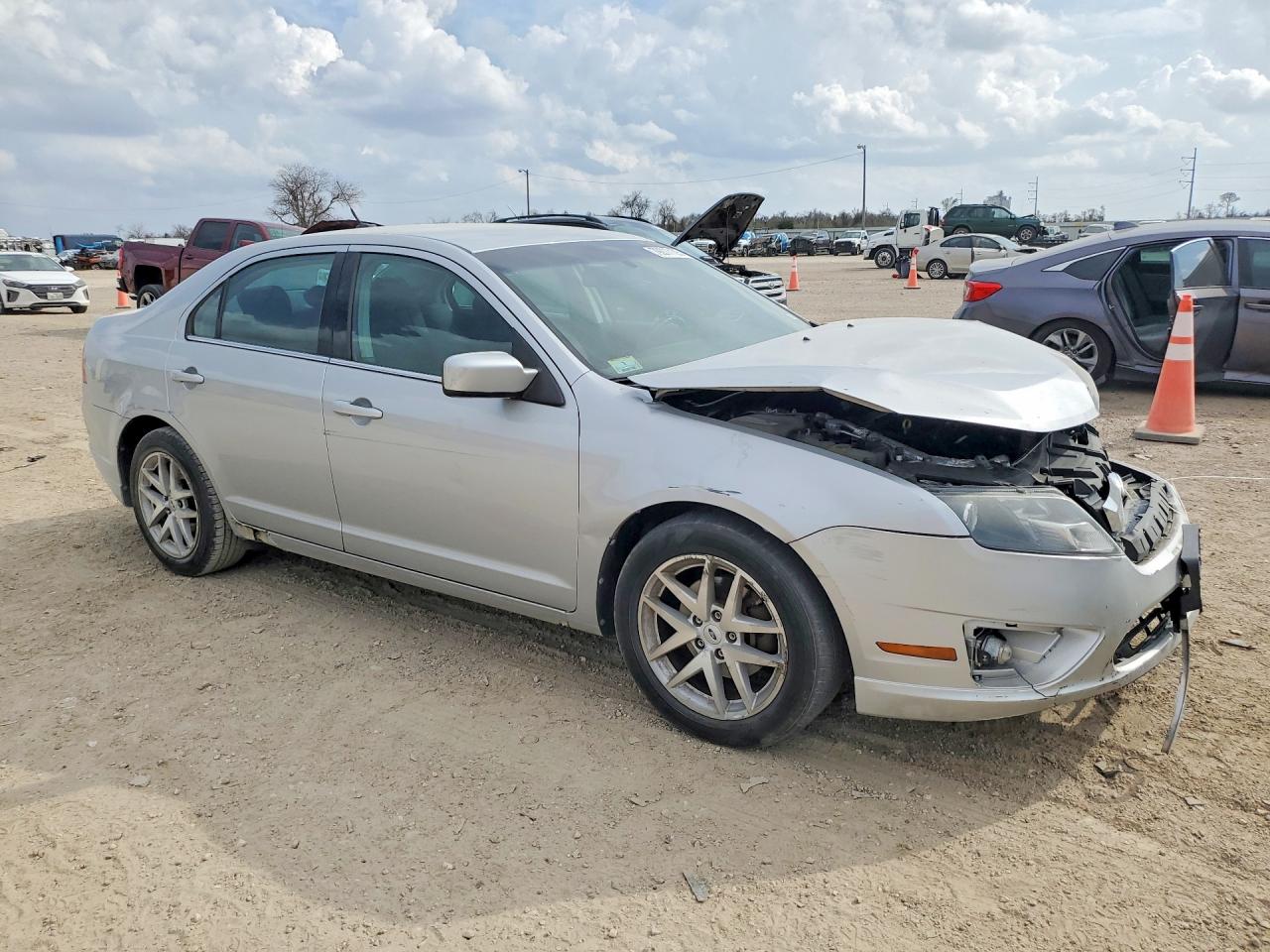 2010 FORD FUSION SEL photo 10