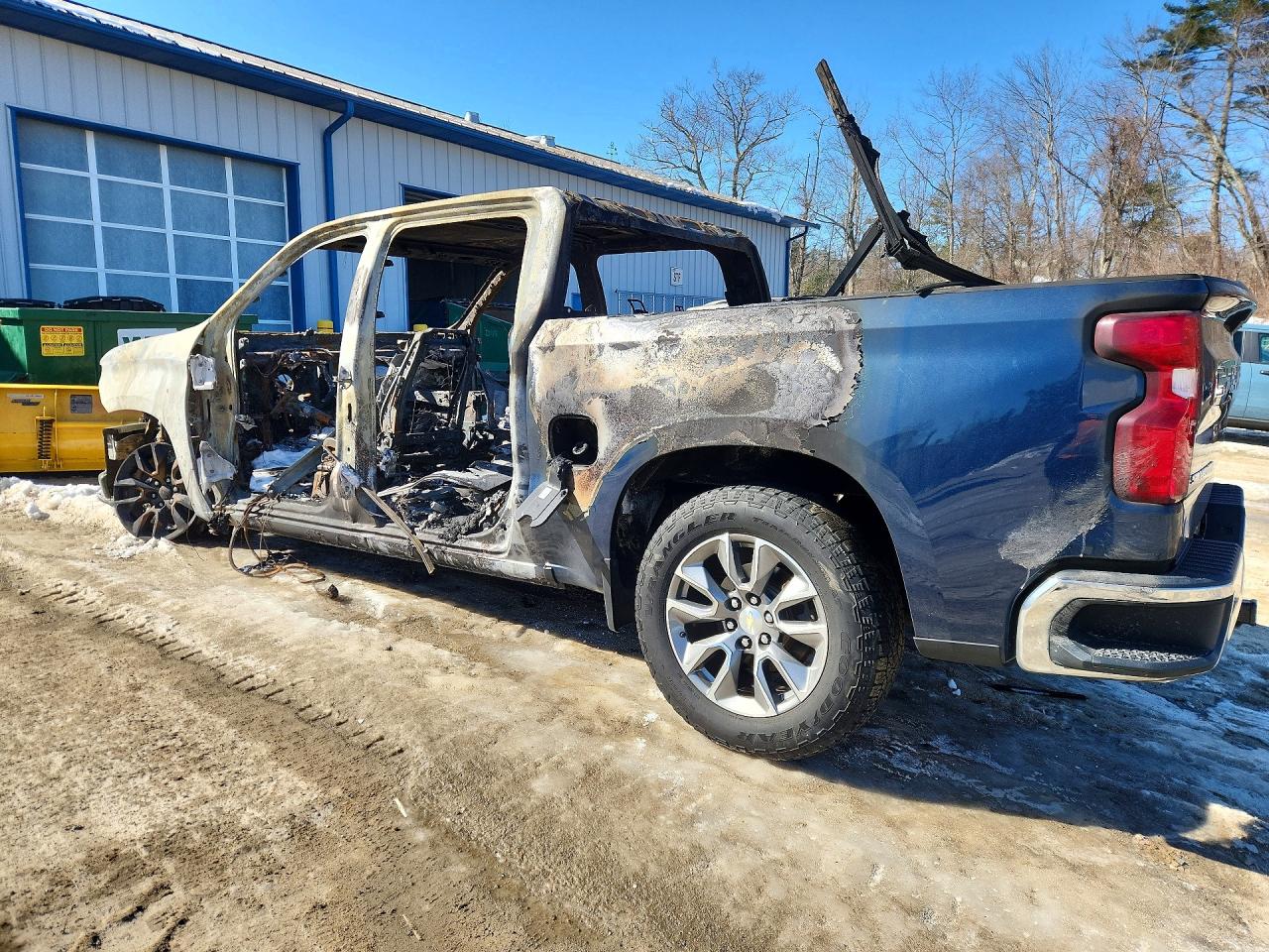 2020 CHEVROLET SILVERADO K1500 LT photo 4