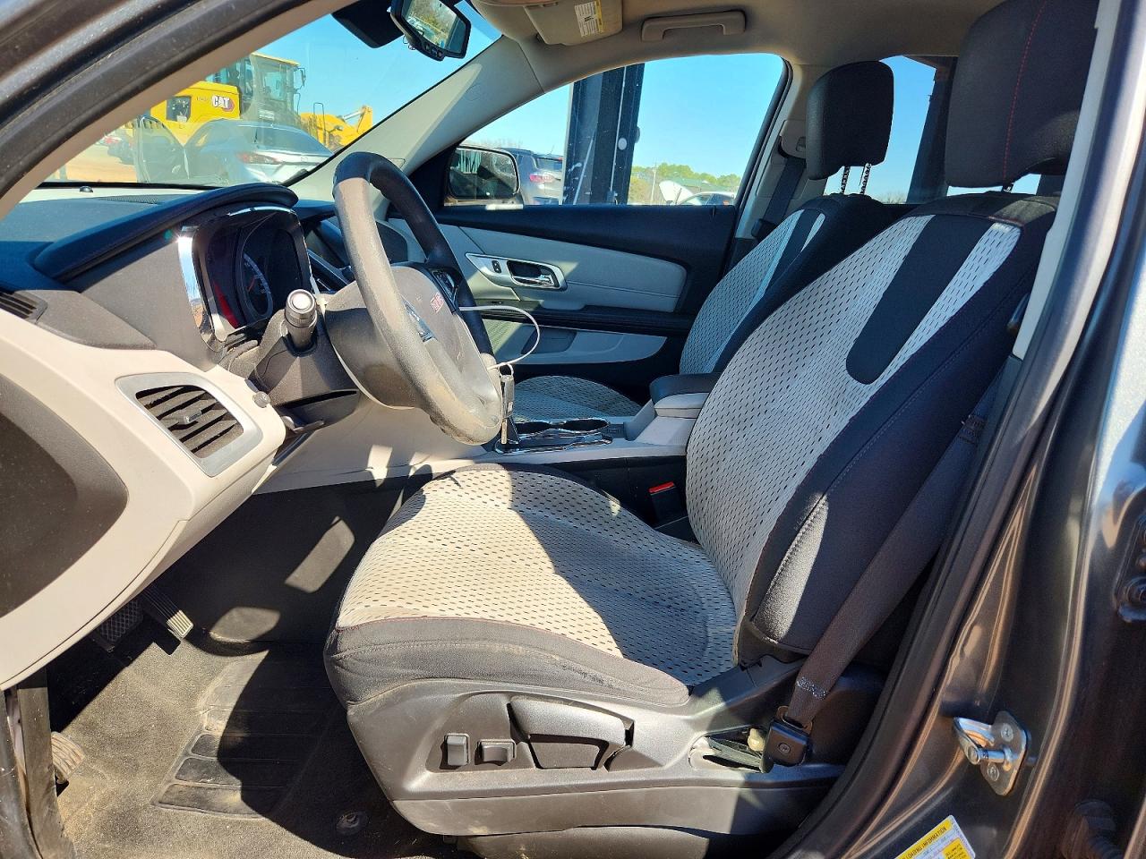 2013 GMC TERRAIN SLE photo 13