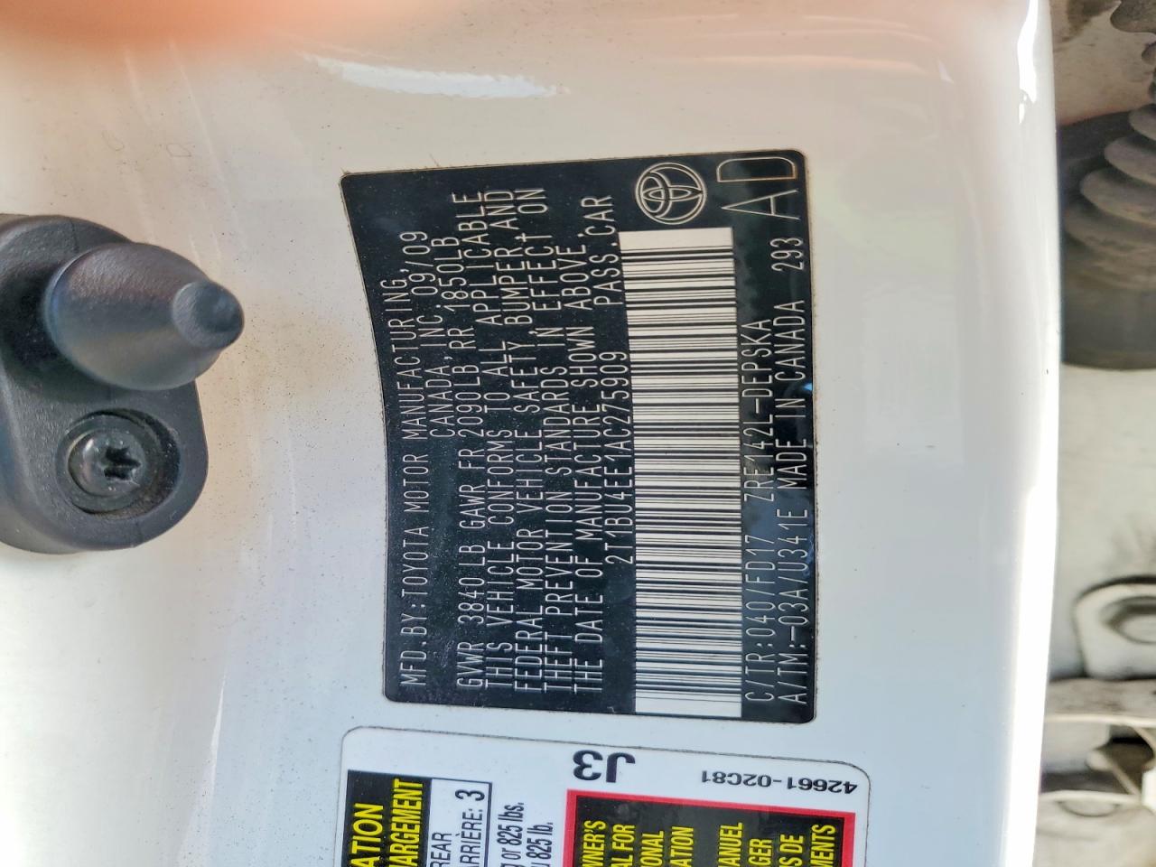 2010 TOYOTA COROLLA S photo 12