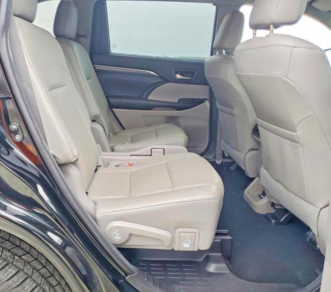 2018 TOYOTA HIGHLANDER LIMITED photo 21