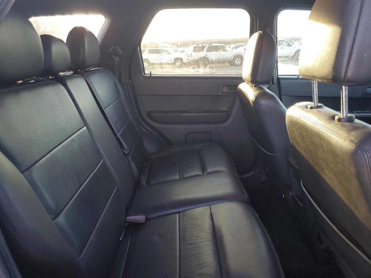2012 FORD ESCAPE XLT photo 21