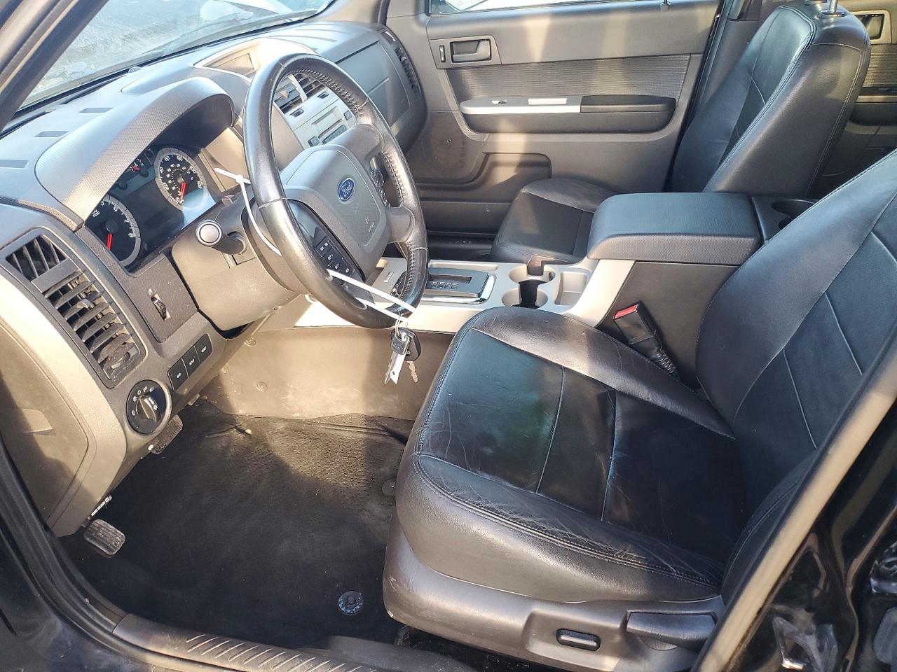 2012 FORD ESCAPE XLT photo 13