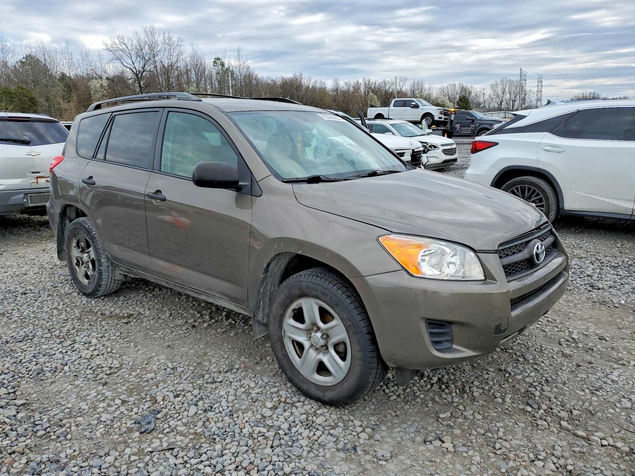 2010 TOYOTA RAV4 BASE photo 4