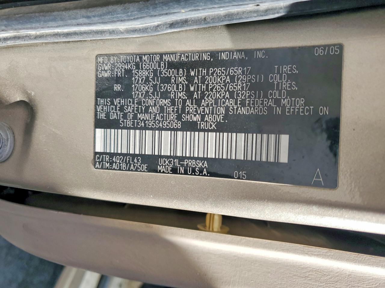 2005 TOYOTA TUNDRA SR5 photo 12