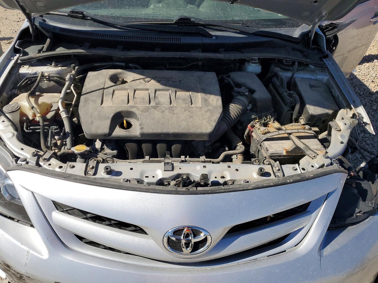 2012 TOYOTA COROLLA S photo 11
