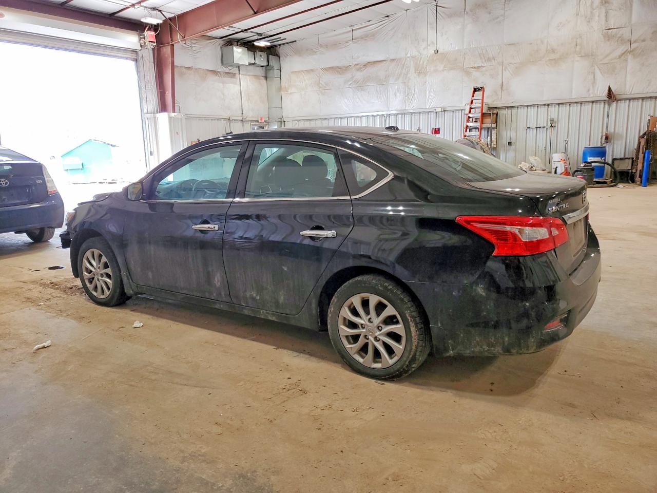 2018 NISSAN SENTRA SV photo 3