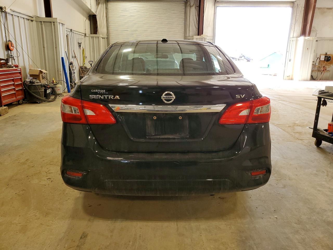 2018 NISSAN SENTRA SV photo 11