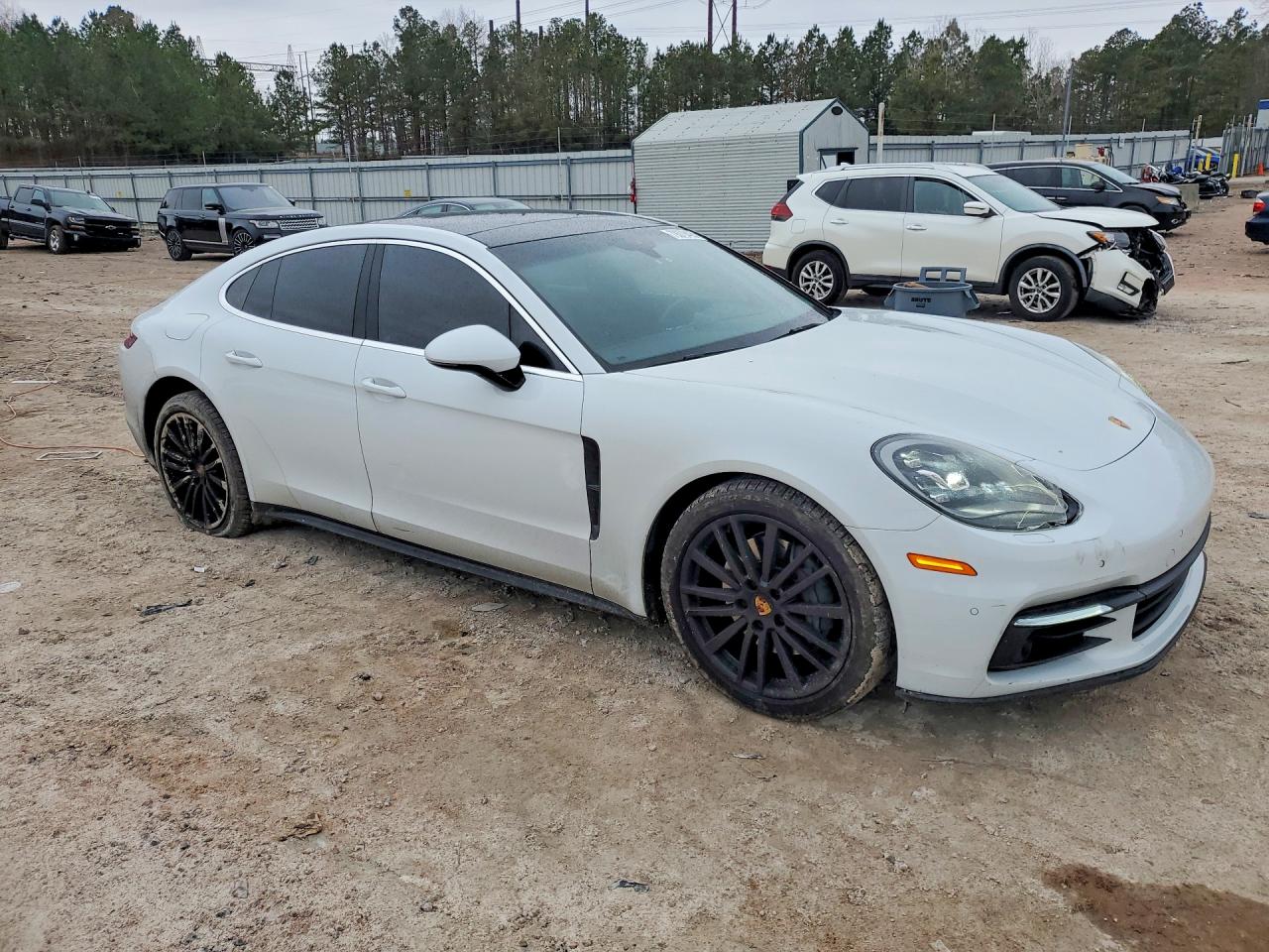 2017 PORSCHE PANAMERA 4S photo 10