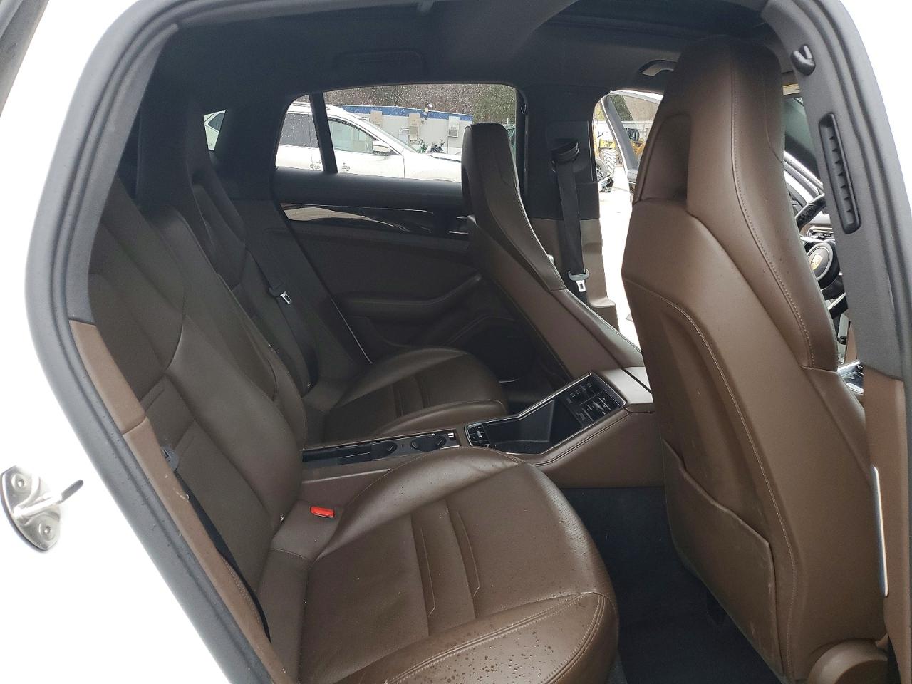 2017 PORSCHE PANAMERA 4S photo 28
