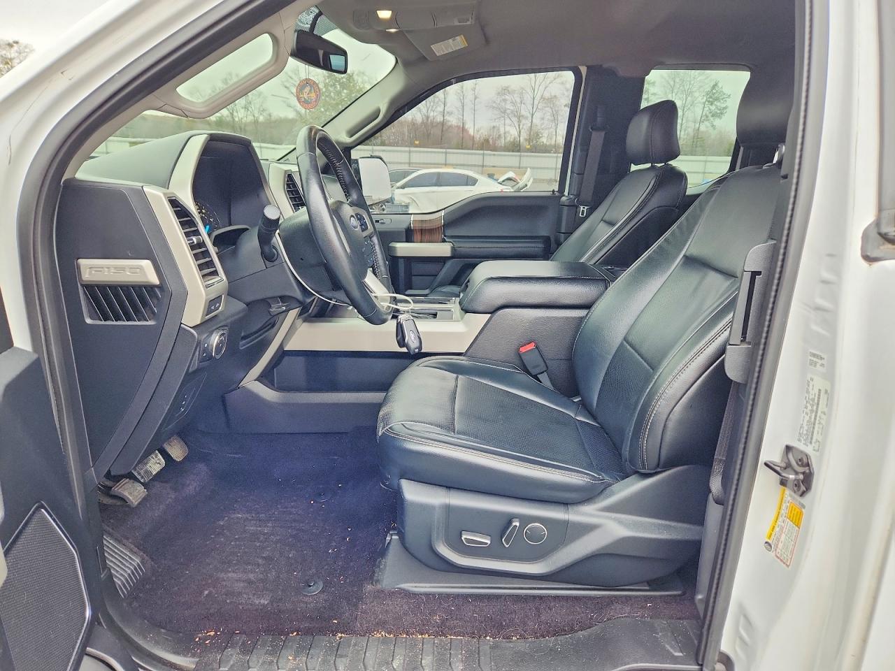 2017 FORD F150 SUPER CAB photo 13