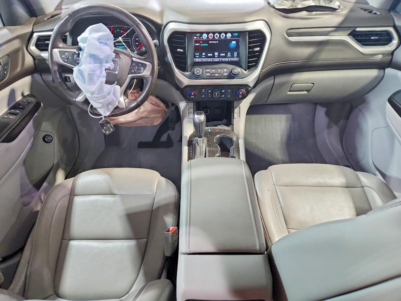 2019 GMC ACADIA SLT-1 photo 8