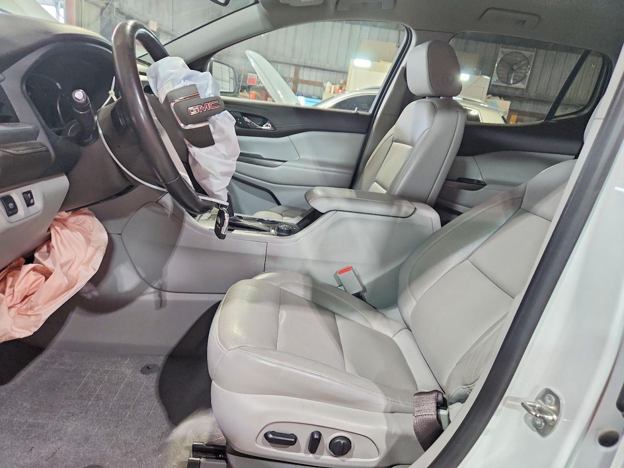 2019 GMC ACADIA SLT-1 photo 7