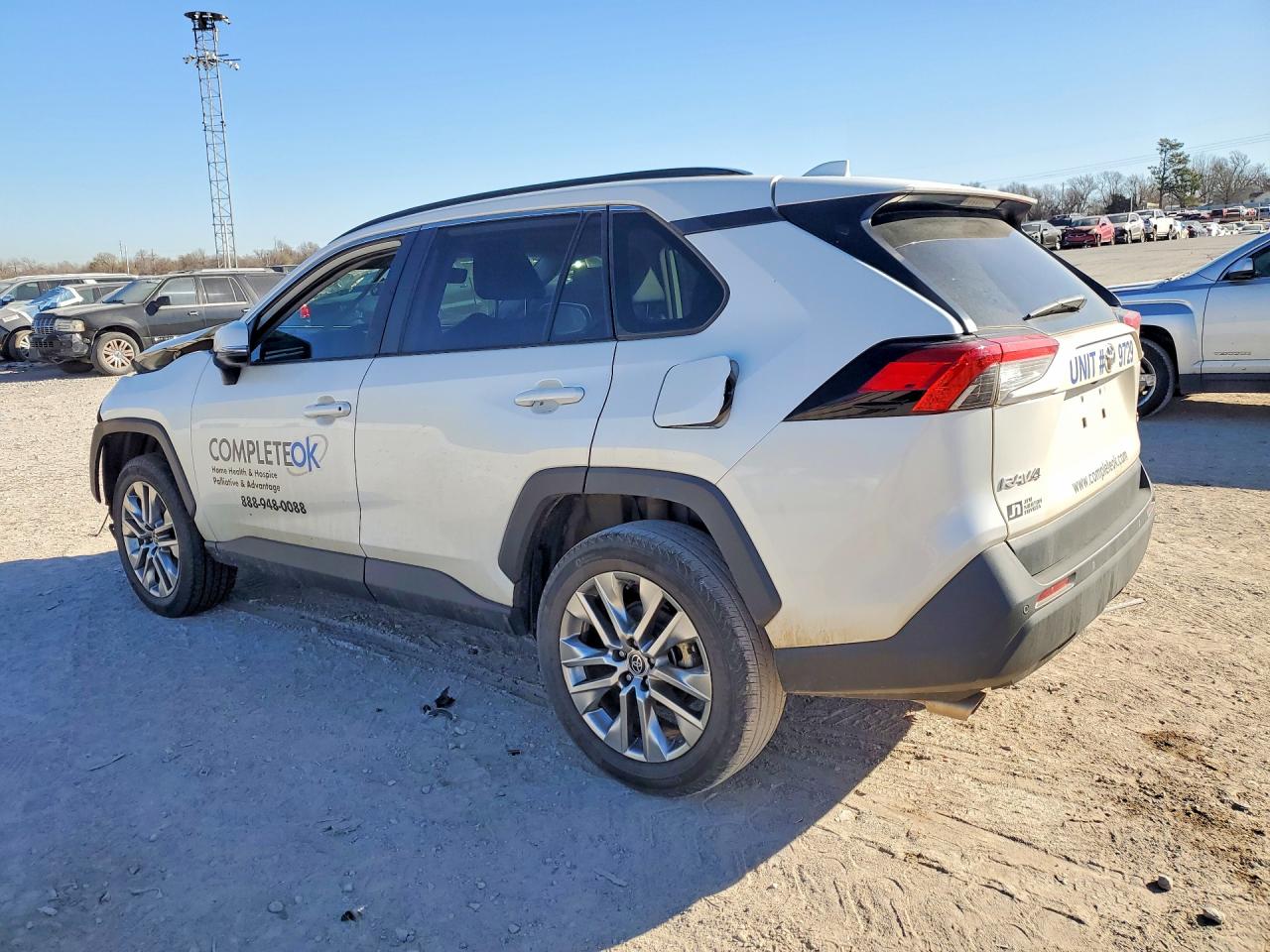 2024 TOYOTA RAV 4 photo 4