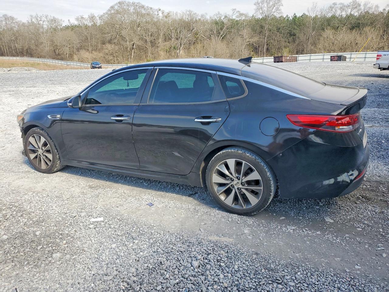 2018 KIA OPTIMA S photo 4