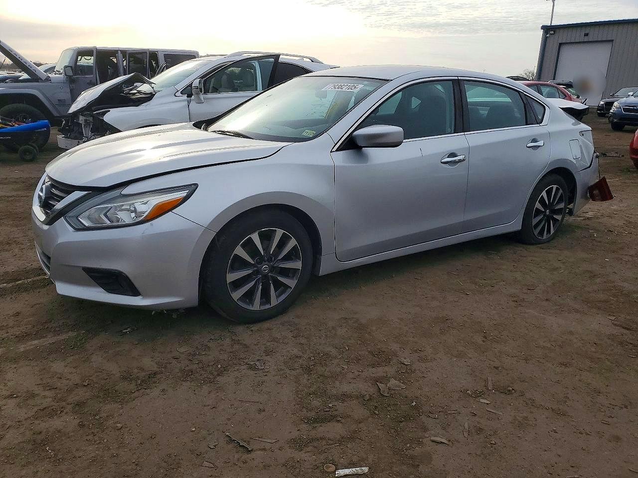 2018 NISSAN ALTIMA 2.5 SV photo 2