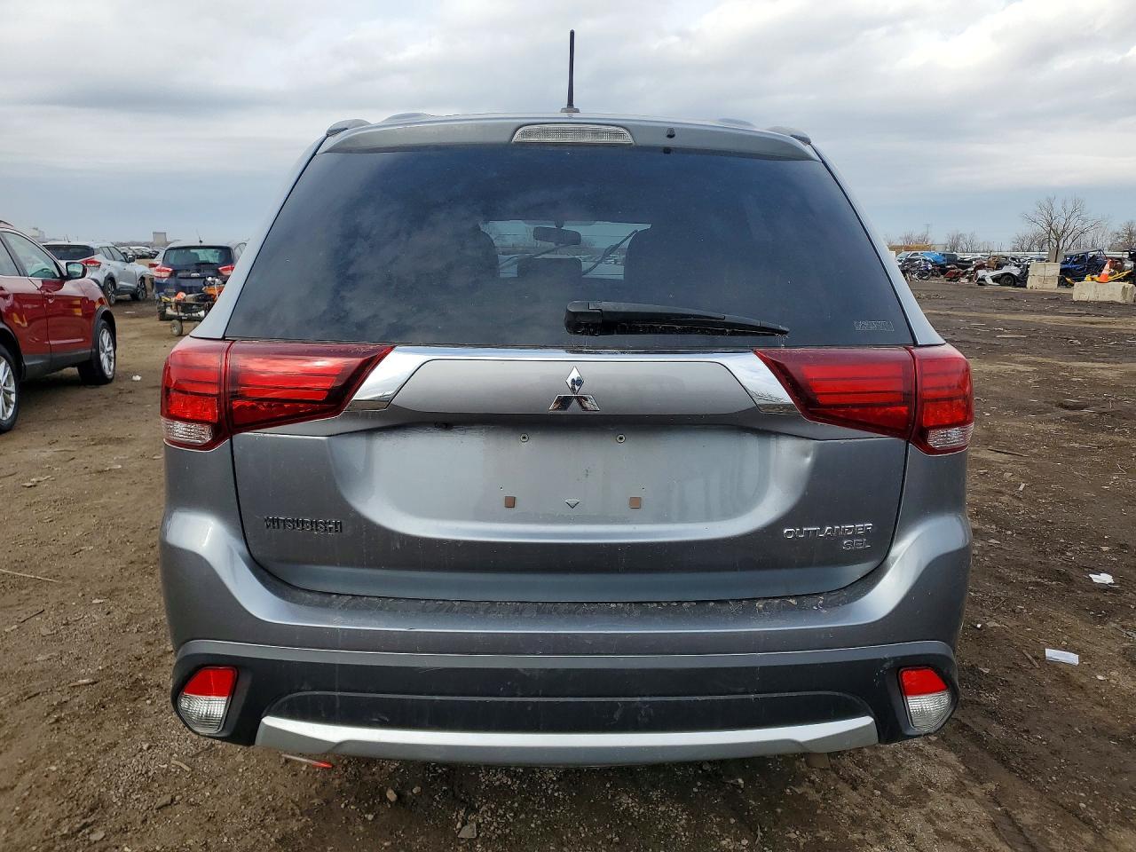 2016 MITSUBISHI OUTLANDER SE photo 11