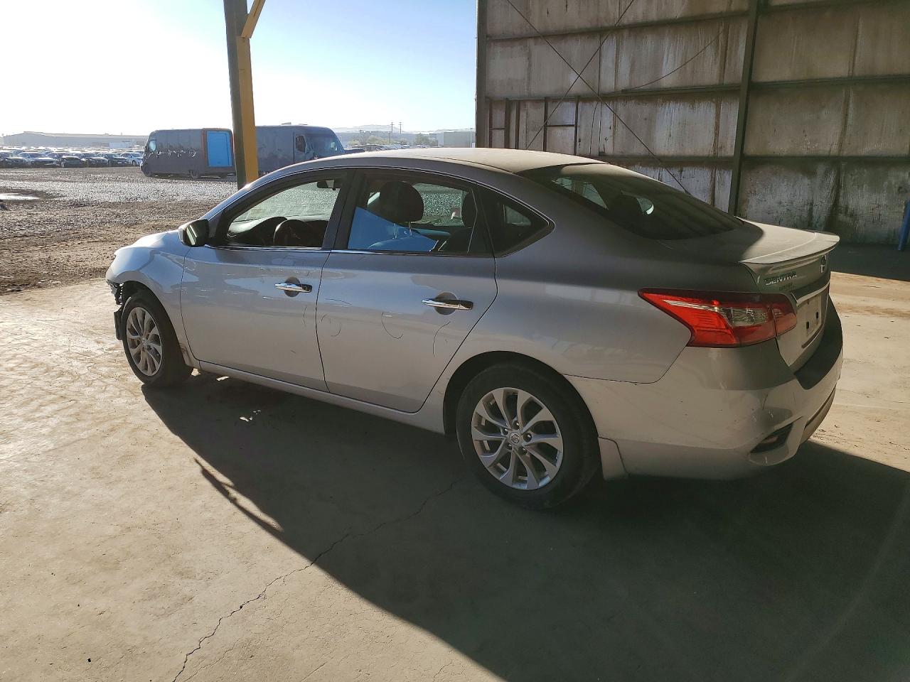 2019 NISSAN SENTRA S photo 2
