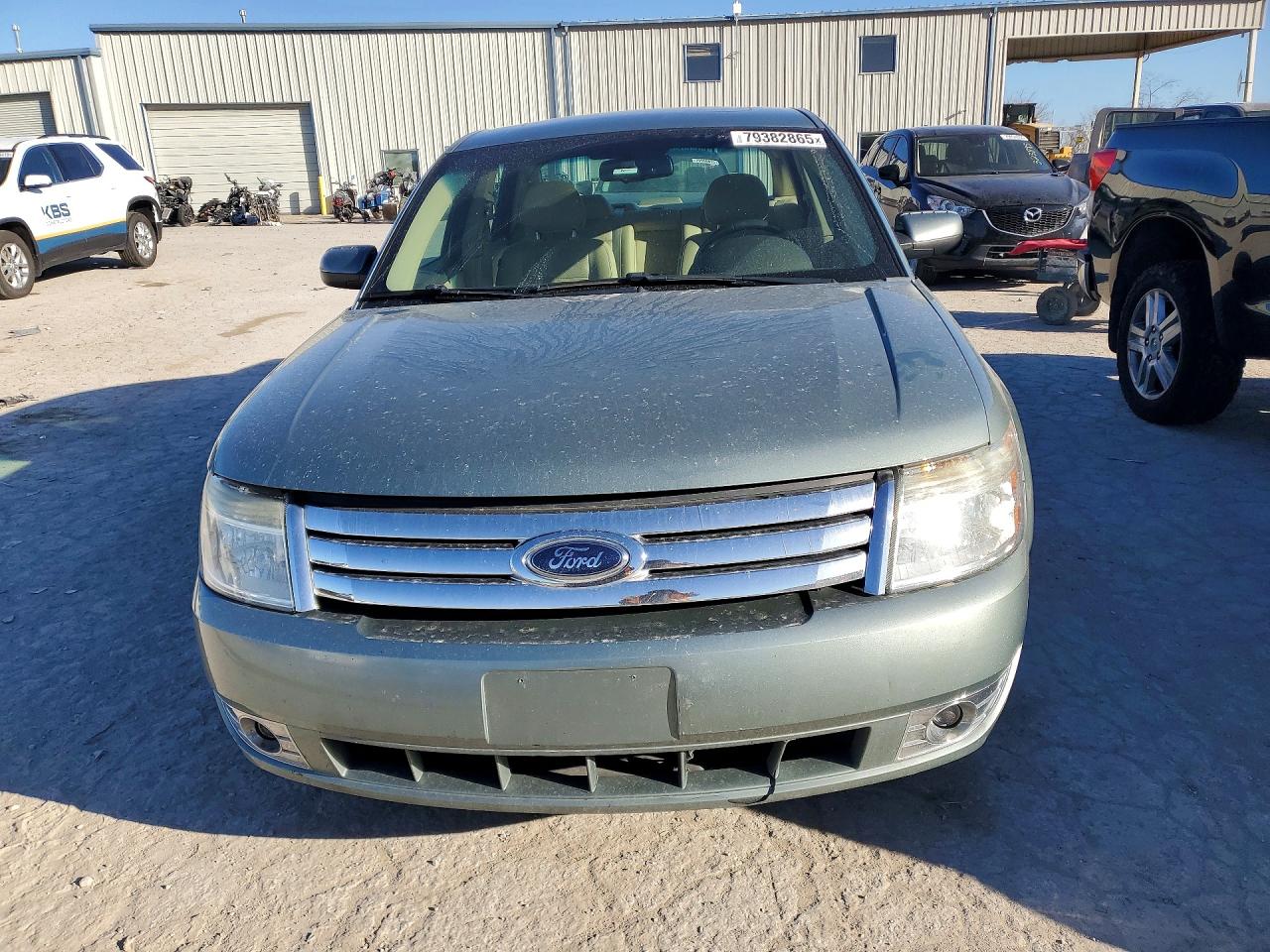 2008 FORD TAURUS photo 9