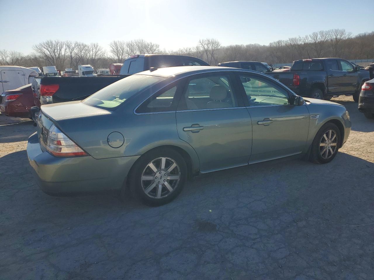 2008 FORD TAURUS photo 5