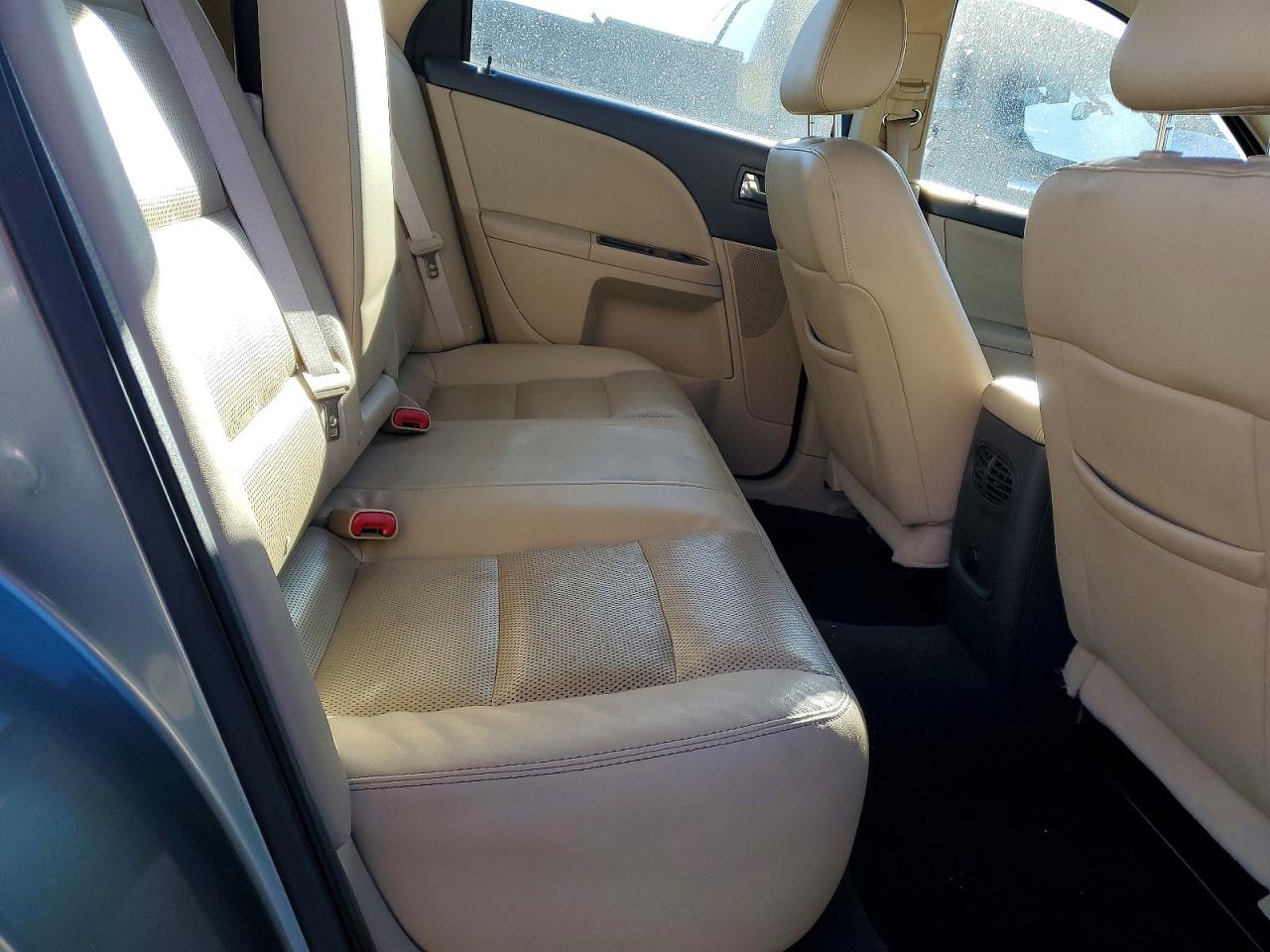 2008 FORD TAURUS photo 19