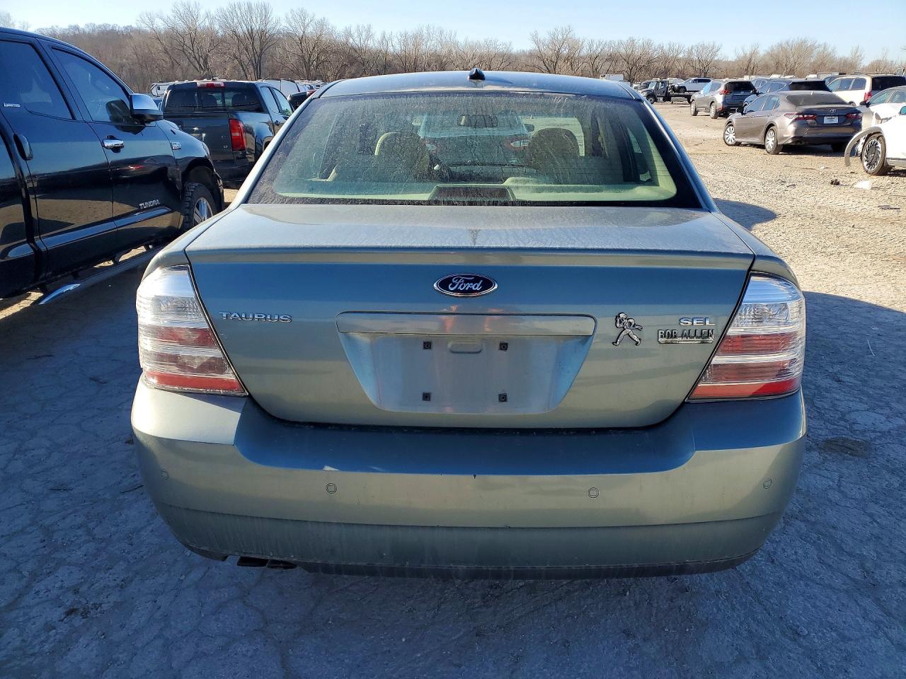 2008 FORD TAURUS photo 11