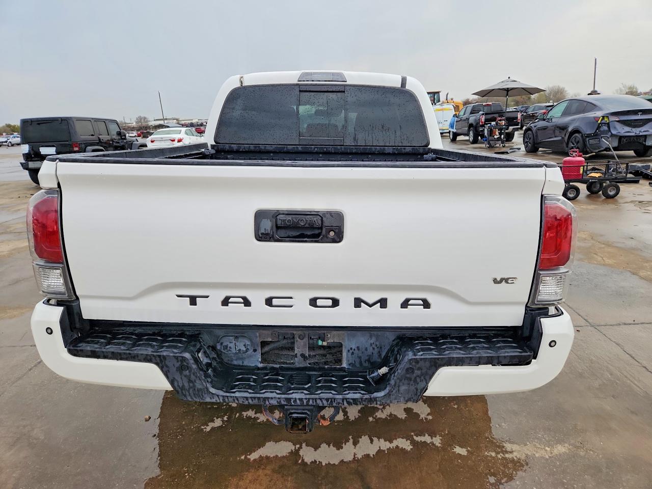 2021 TOYOTA TACOMA TRD SPORT photo 16